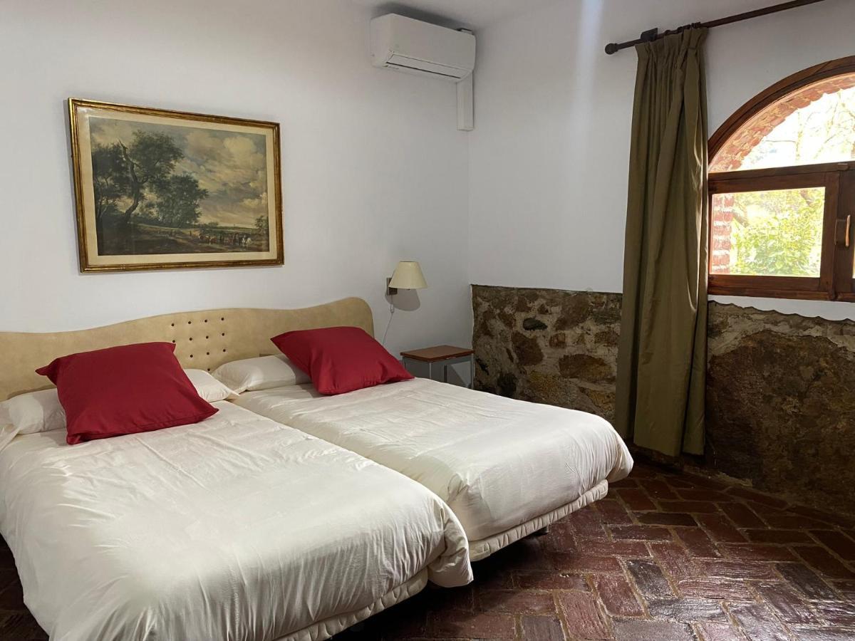 Casas Rurales Monasterio De Rocamador Almendral Eksteriør bilde