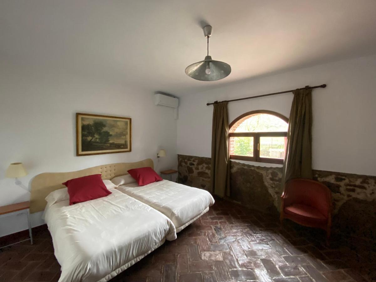 Casas Rurales Monasterio De Rocamador Almendral Eksteriør bilde