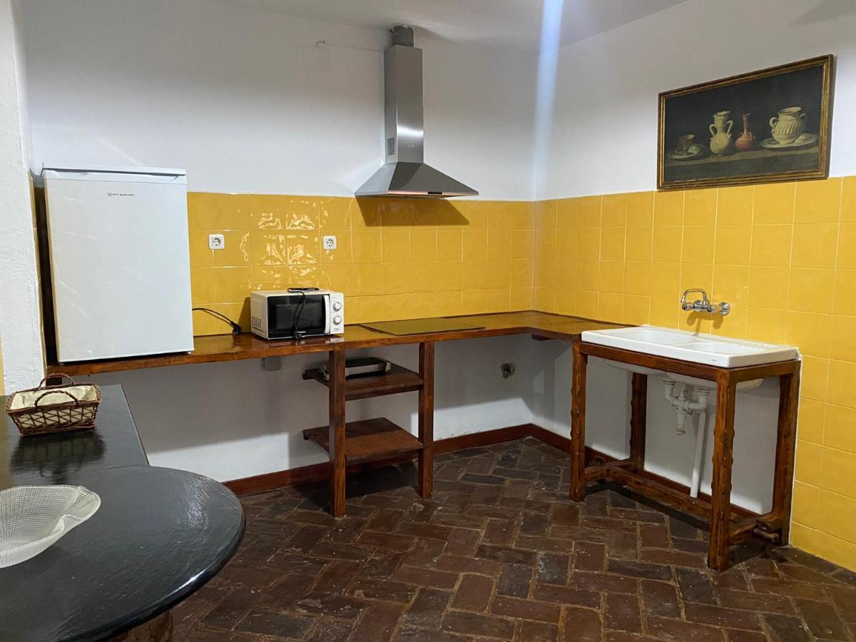 Casas Rurales Monasterio De Rocamador Almendral Eksteriør bilde