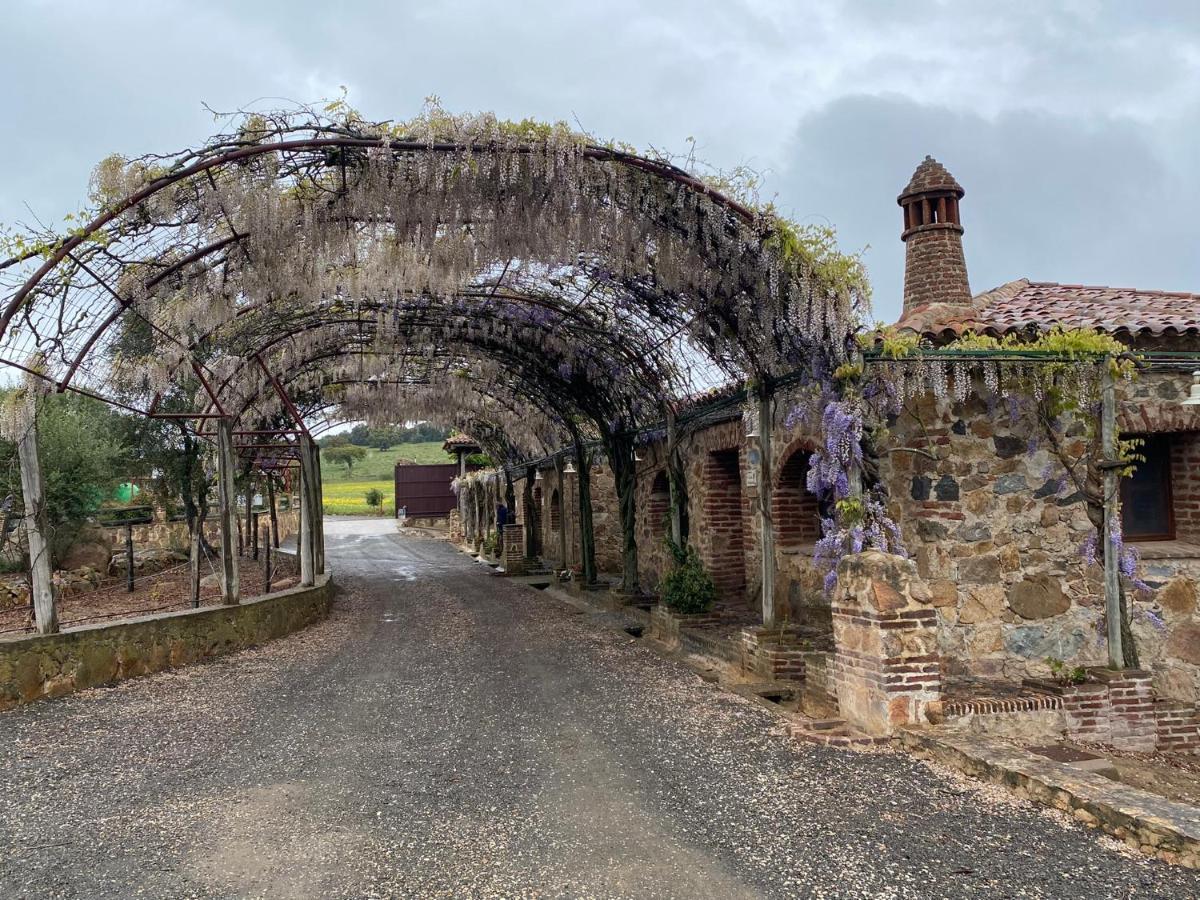 Casas Rurales Monasterio De Rocamador Almendral Eksteriør bilde