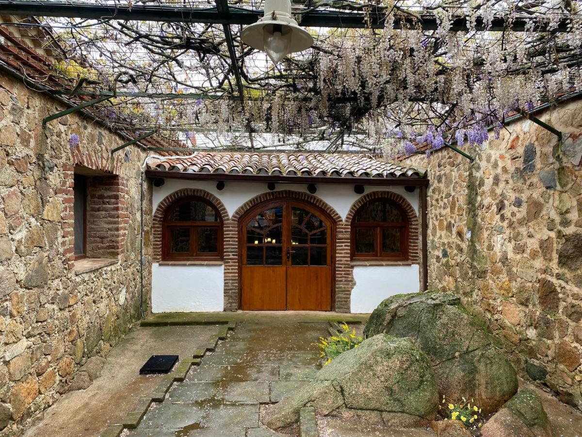 Casas Rurales Monasterio De Rocamador Almendral Eksteriør bilde