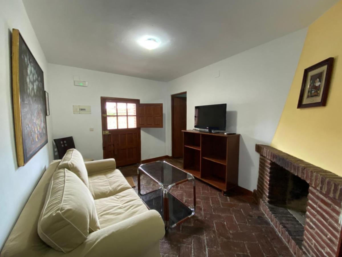 Casas Rurales Monasterio De Rocamador Almendral Eksteriør bilde