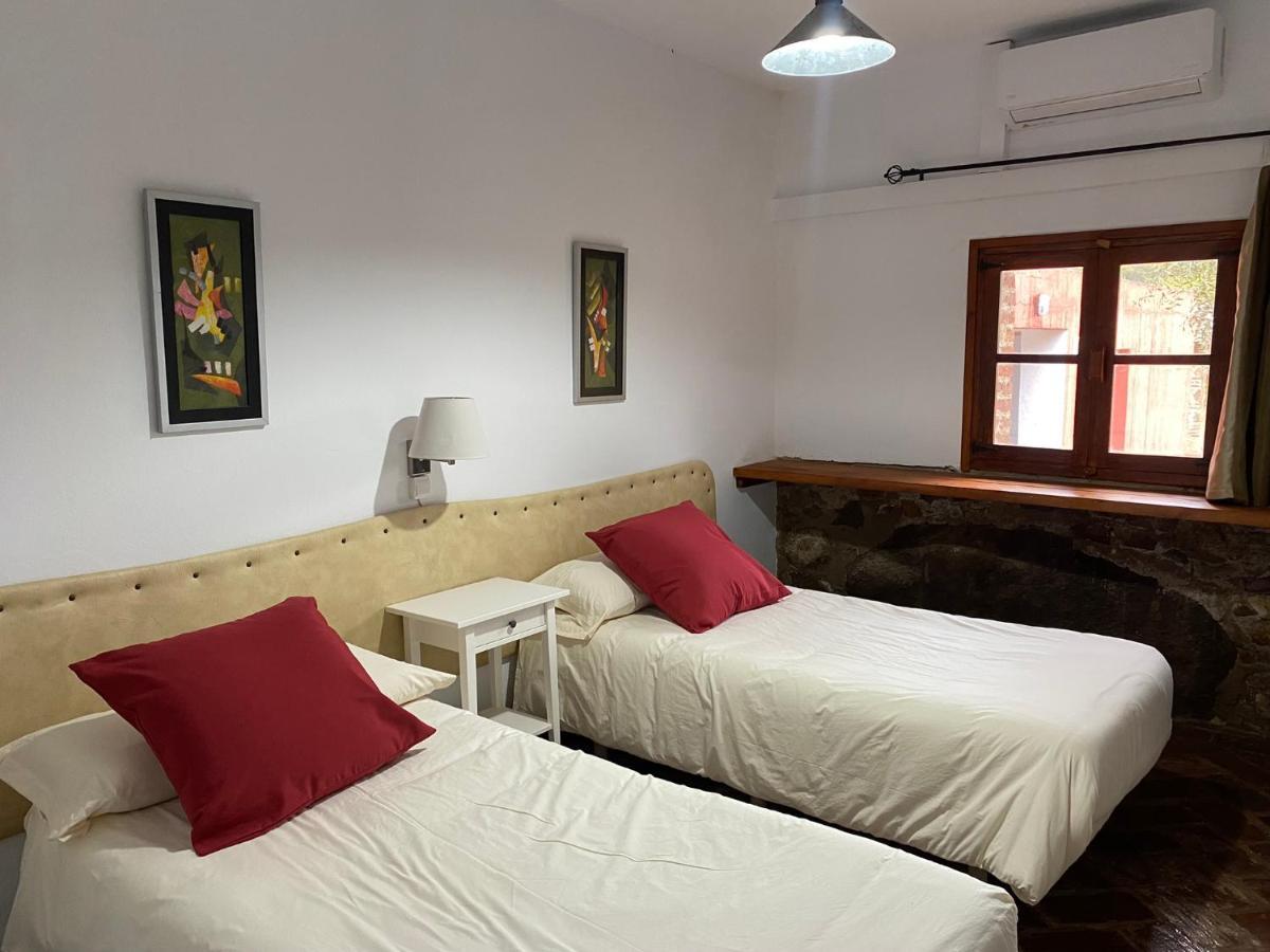 Casas Rurales Monasterio De Rocamador Almendral Eksteriør bilde